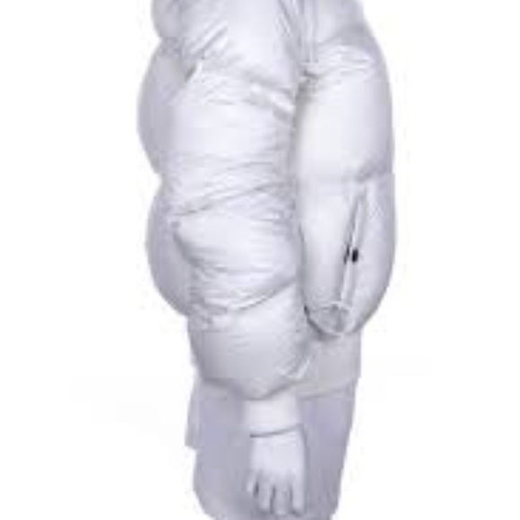 Mr & Mrs Italy - Picture 4 of 6